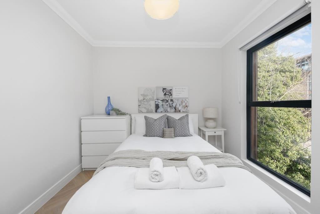 Pleasing 2Bed Flat 10Min To Wimbledon Tennis Court London Luaran gambar